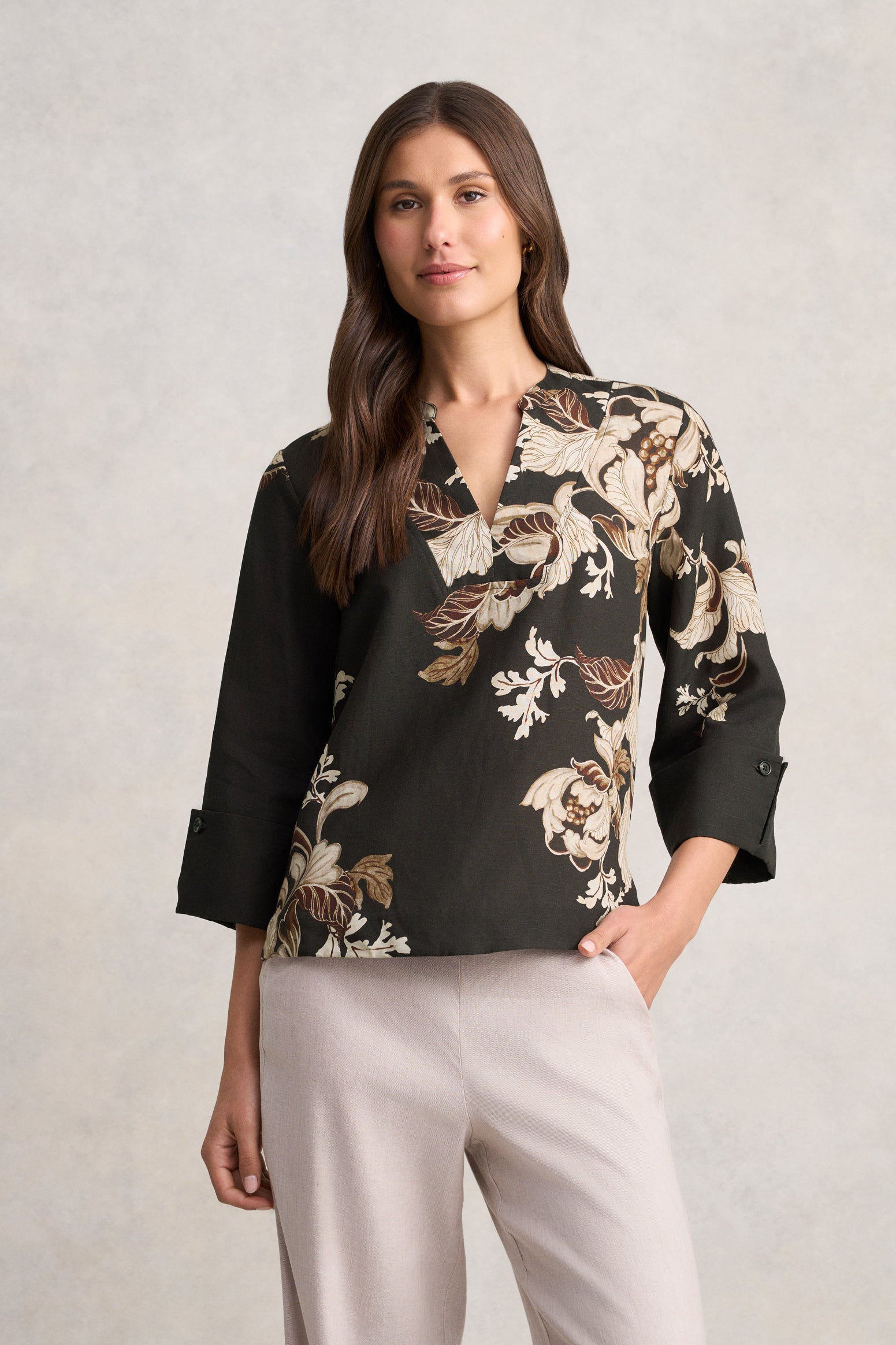 Relaxed Printed Blouse - Black Foliage Print